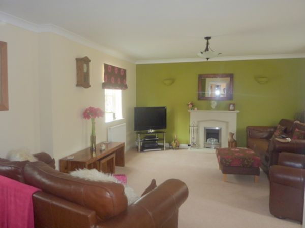 Michael Anthony Bletchley - Non-estate - Photo 2